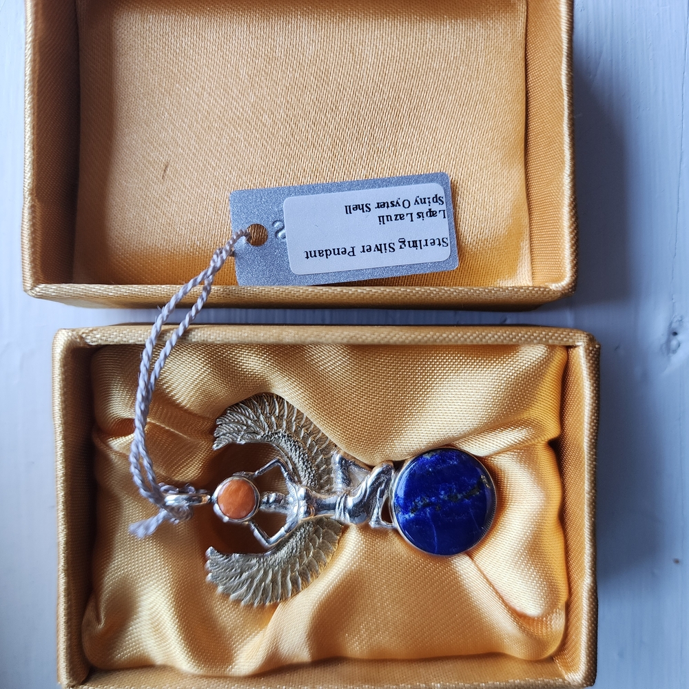 Sterling Silver Pendant with Lapis Lazuli and Spiny Oyster Shell - Picture 4 of 4